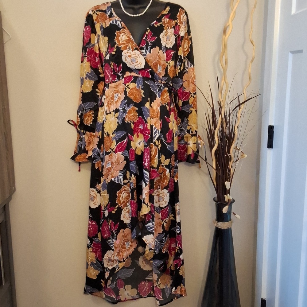 BAND OF THE FREE size Small Boho Long Sleeved Dress
